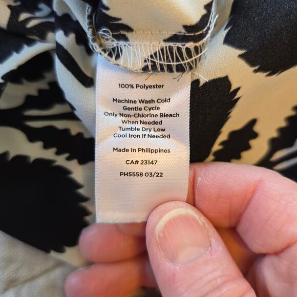 Talbots Band Collar Popover Blouse Women's L Black Cream Career Summer Party - Picture 5 of 10